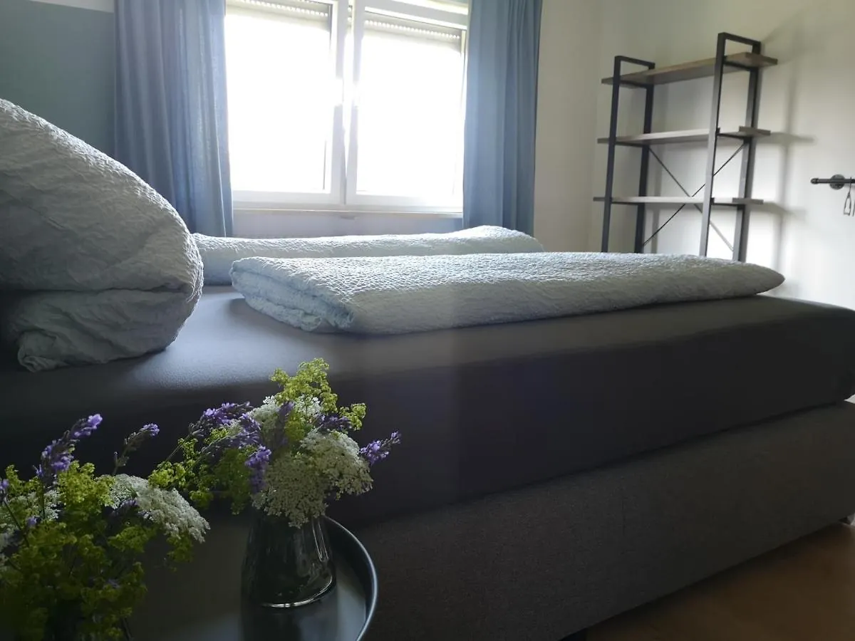 Postbauer-Heng Haus Zur Lachenden Lieselotte I 5 Minuten Zu Fuss Zum Kostenlosen Naturbad I Messenaehe I Waldnaehe